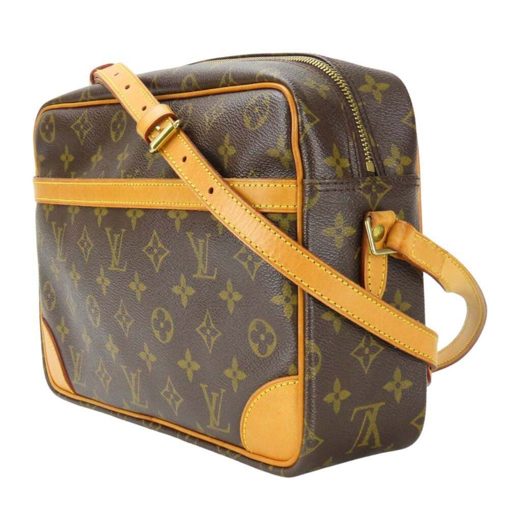 LOUIS VUITTON Brown Monogram Leather Shoulder Bag - Picture 2 of 11